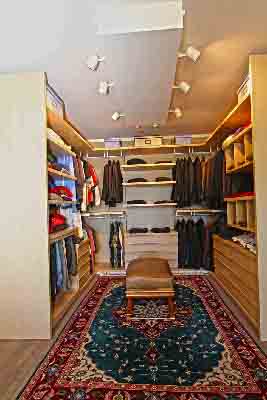 walk in closet