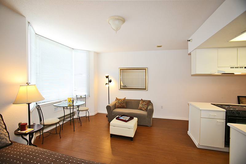 bright studio on high floor