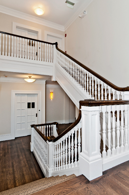 banister