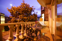 balcony